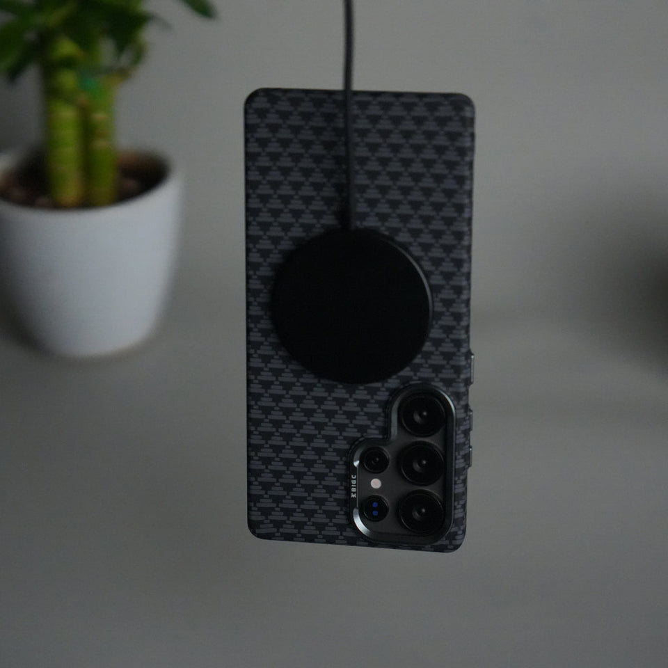 Galaxy S25 Ultra Houndstooth Pattern Case | Slim Hard Back Cover | Matte Finish Protective Case with MagSafe