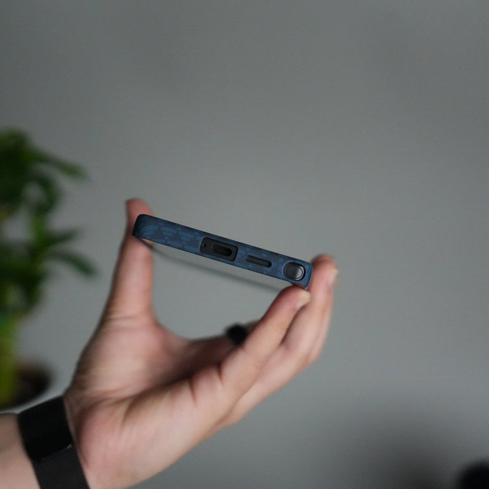 Galaxy S25 Ultra Houndstooth Pattern Case | Slim Hard Back Cover | Matte Finish Protective Case with MagSafe