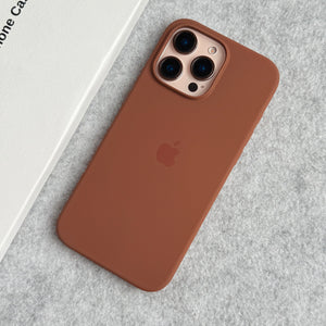 iPhone Silicone Case Cover (Brown)