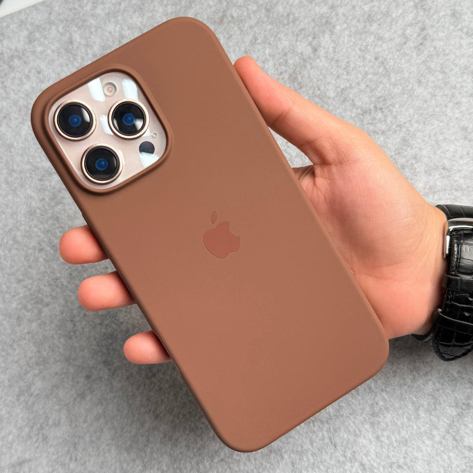 iPhone Silicone Case Cover (Brown)