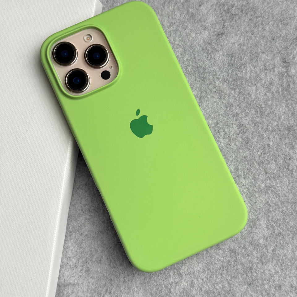 iPhone Silicone Case Cover (Pastel Green)