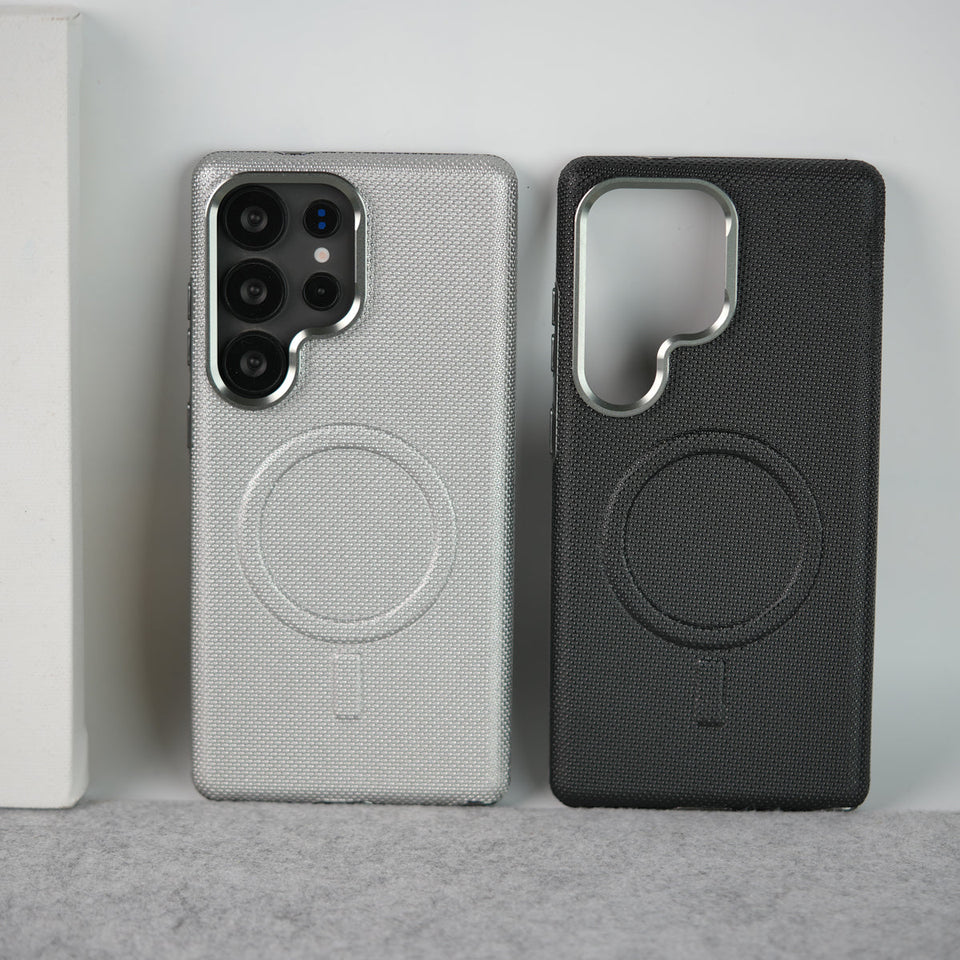 Samsung Galaxy Ultra Series Shiny Dotted MagSafe Cover With Metal Camera Bump