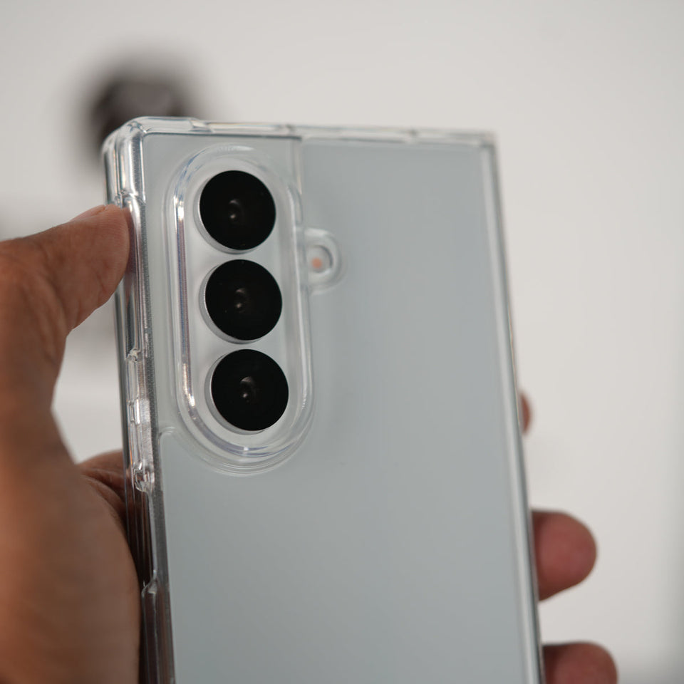 Samsung Galaxy Z Fold 7 Sleek Transparent Case Cover